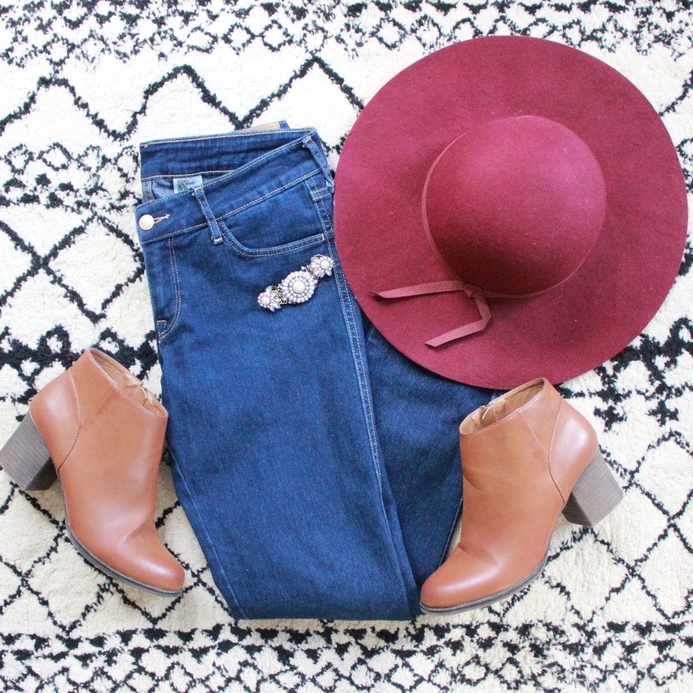 H&M Skinny Dark Wash Jeans | size 28